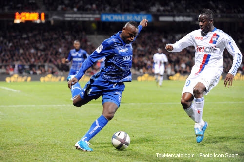 Suivez le match Auxerre - Lyon en direct