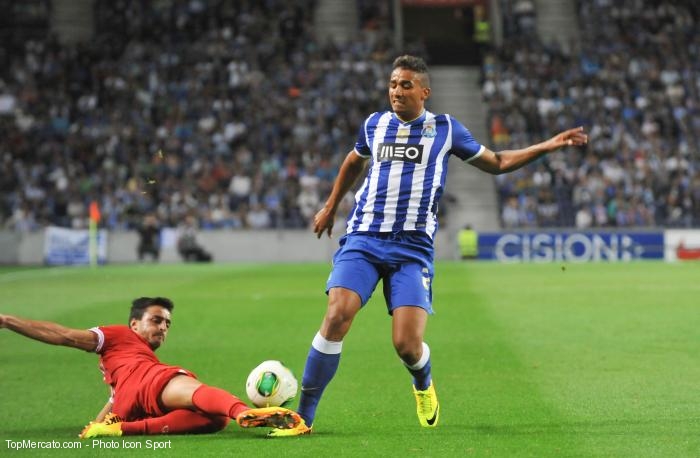 Le Real va-t-il infliger un KO au Barça pour Danilo ?