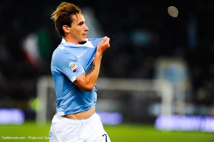 Sortie de vestiaires avec… Lucas Biglia