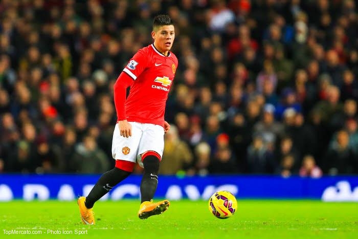 Sortie de vestiaires avec… Marcos Rojo