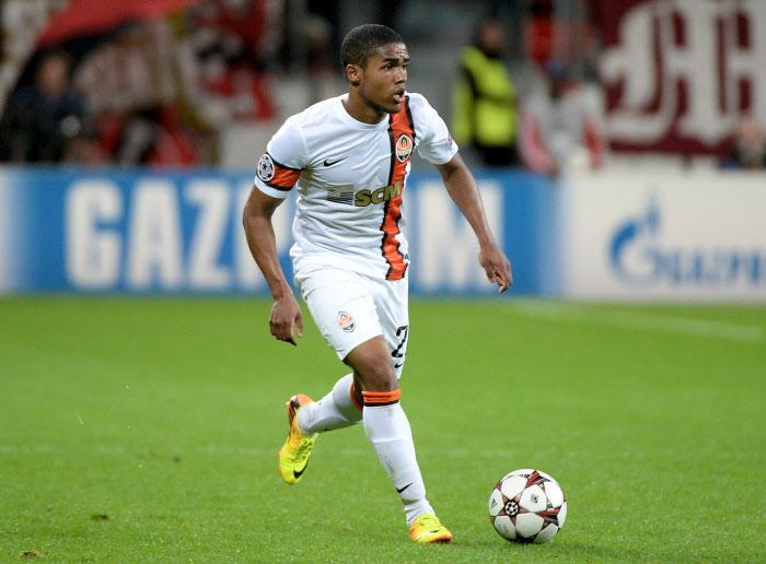 Douglas Costa