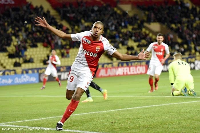Monaco : le Borussia fait de Mbappé sa priorité