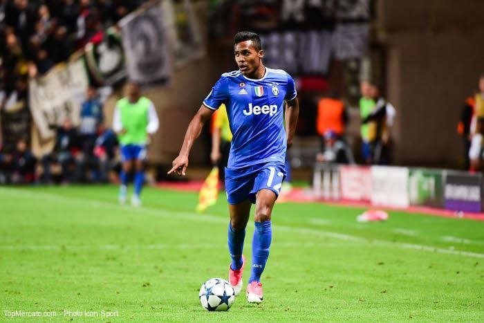 Alex Sandro
