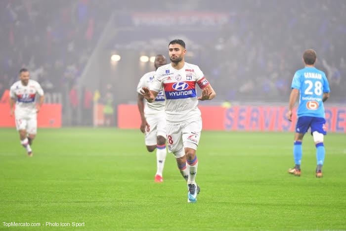 Nabil Fekir, joueur de l'OL