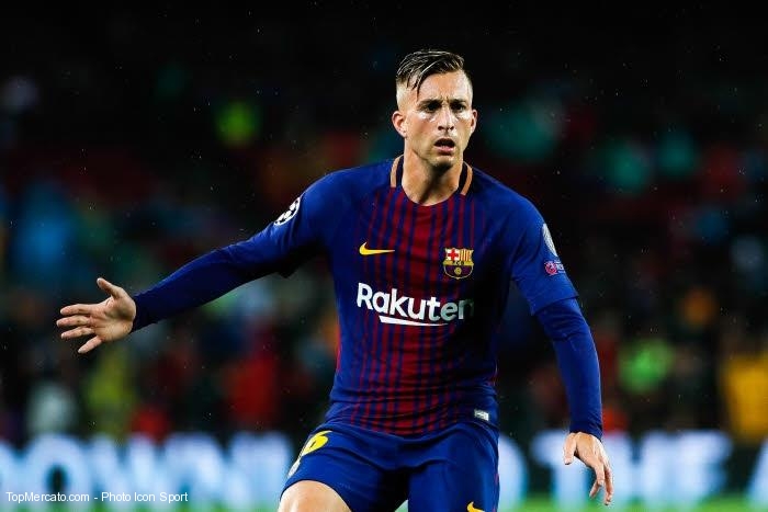 Barça : Deulofeu oublié sur le tee-shirt de la saison