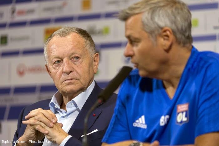 Aulas et Genesio
