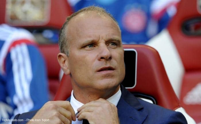Arsenal : Dennis Bergkamp déplore l’absence de trophées
