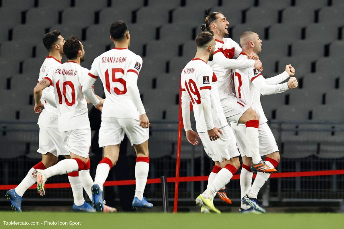 Burak Yilmaz, Turquie