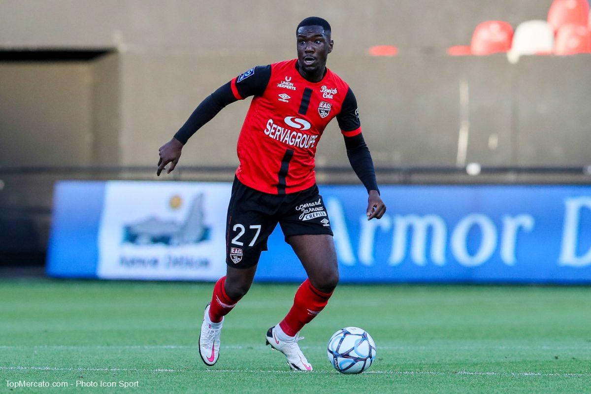 Sikou Niakaté, EAG