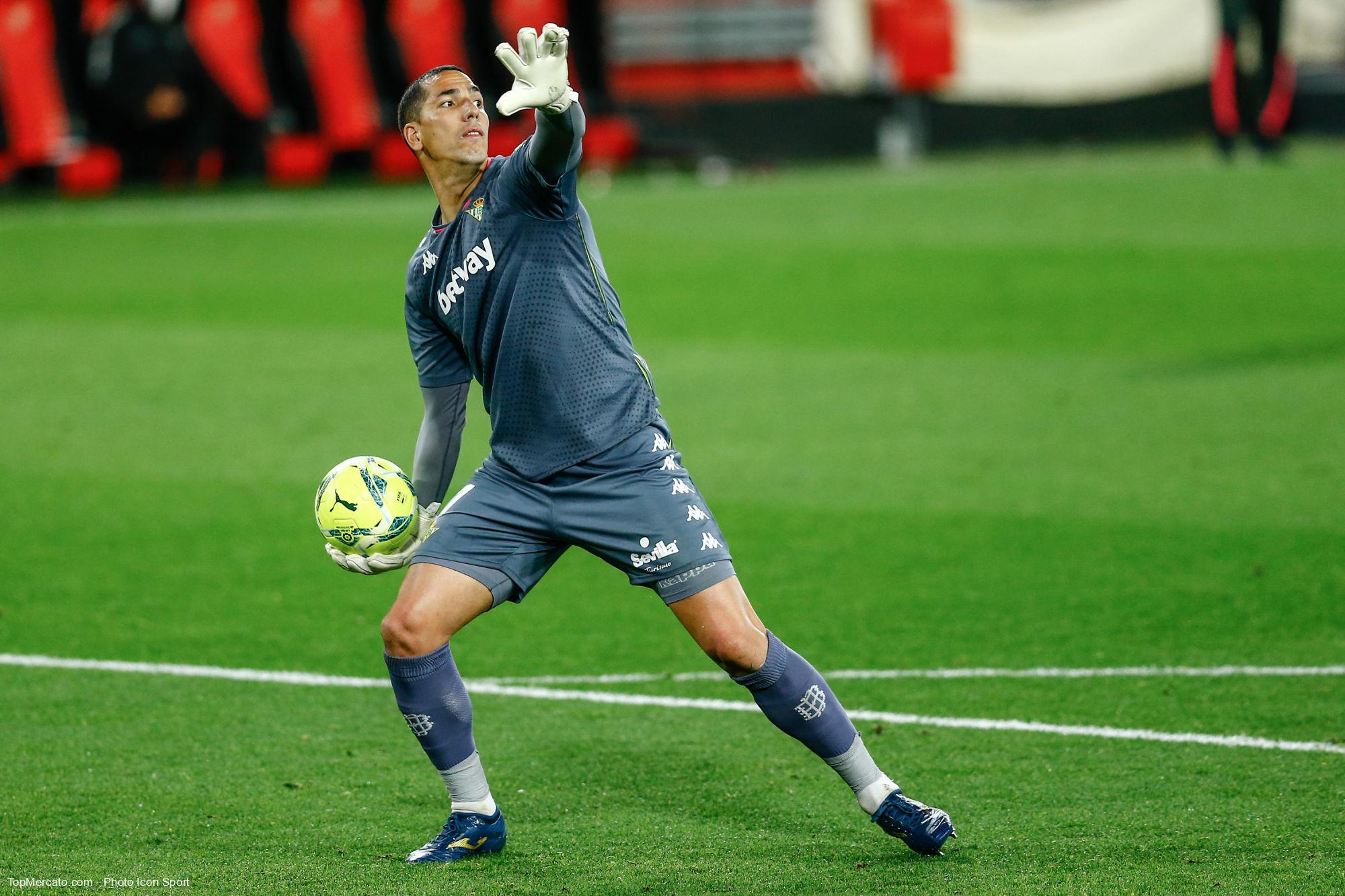Joel Robles, Betis Séville
