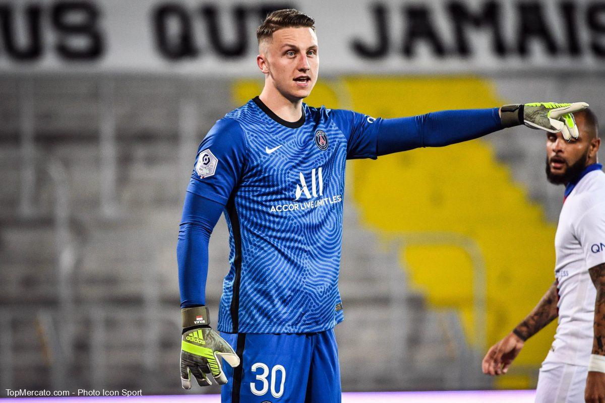 Marcin Bulka, PSG