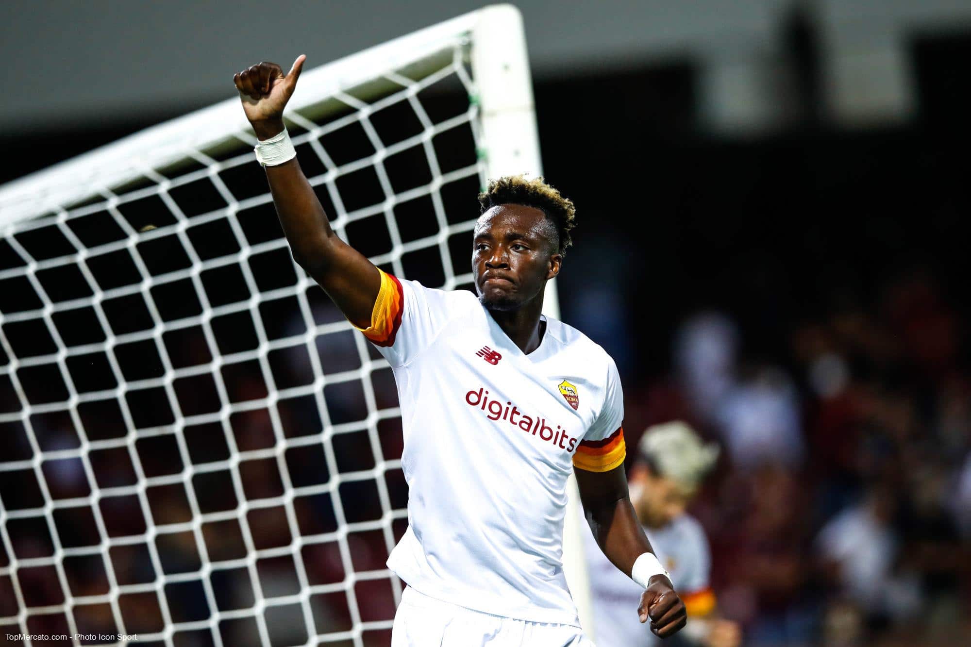 Tammy Abraham, AS Roma