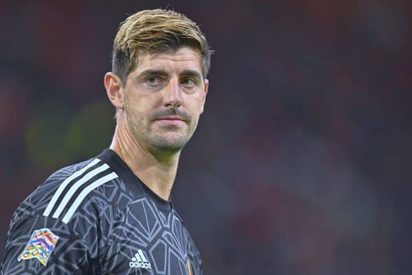 PSG : Thibaut Courtois visé à la place de Gianluigi Donnarumma ?