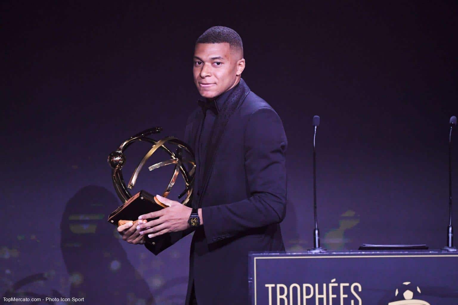 Mercato - Mbappé renoncerait à 200 M€ en ne prolongeant pas avec le PSG