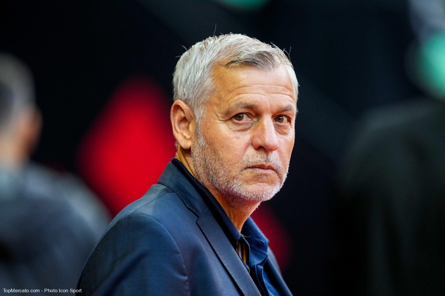 Rennes : “On ne peut pas quitter le navire comme ça…”, Genesio pointé du doigt