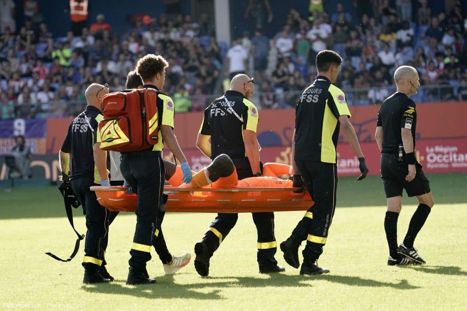 Jet de pétard sur Mory Diaw…Clermont sort enfin du silence !