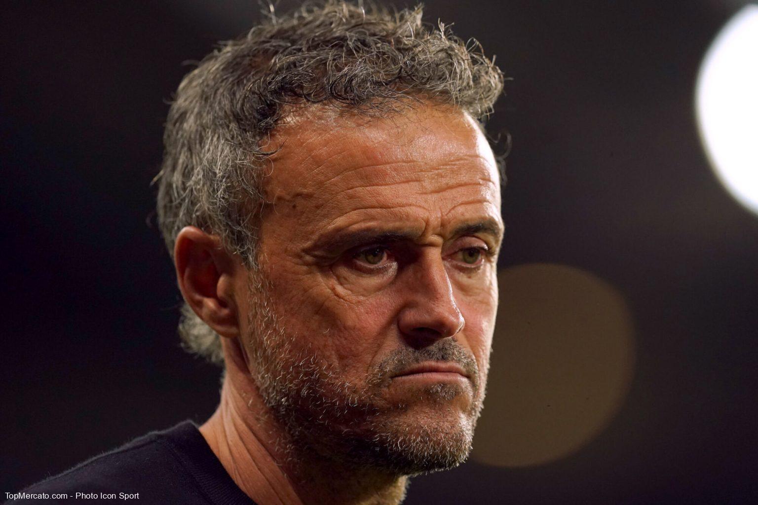 Luis Enrique nomme les 7 joueurs du Barça qui seraient titulaires au PSG !