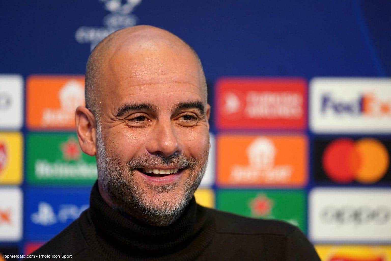 Manchester City : “Je suis arrivé ici avec de longs cheveux”, la réponse déconcertante de Guardiola sur son avenir