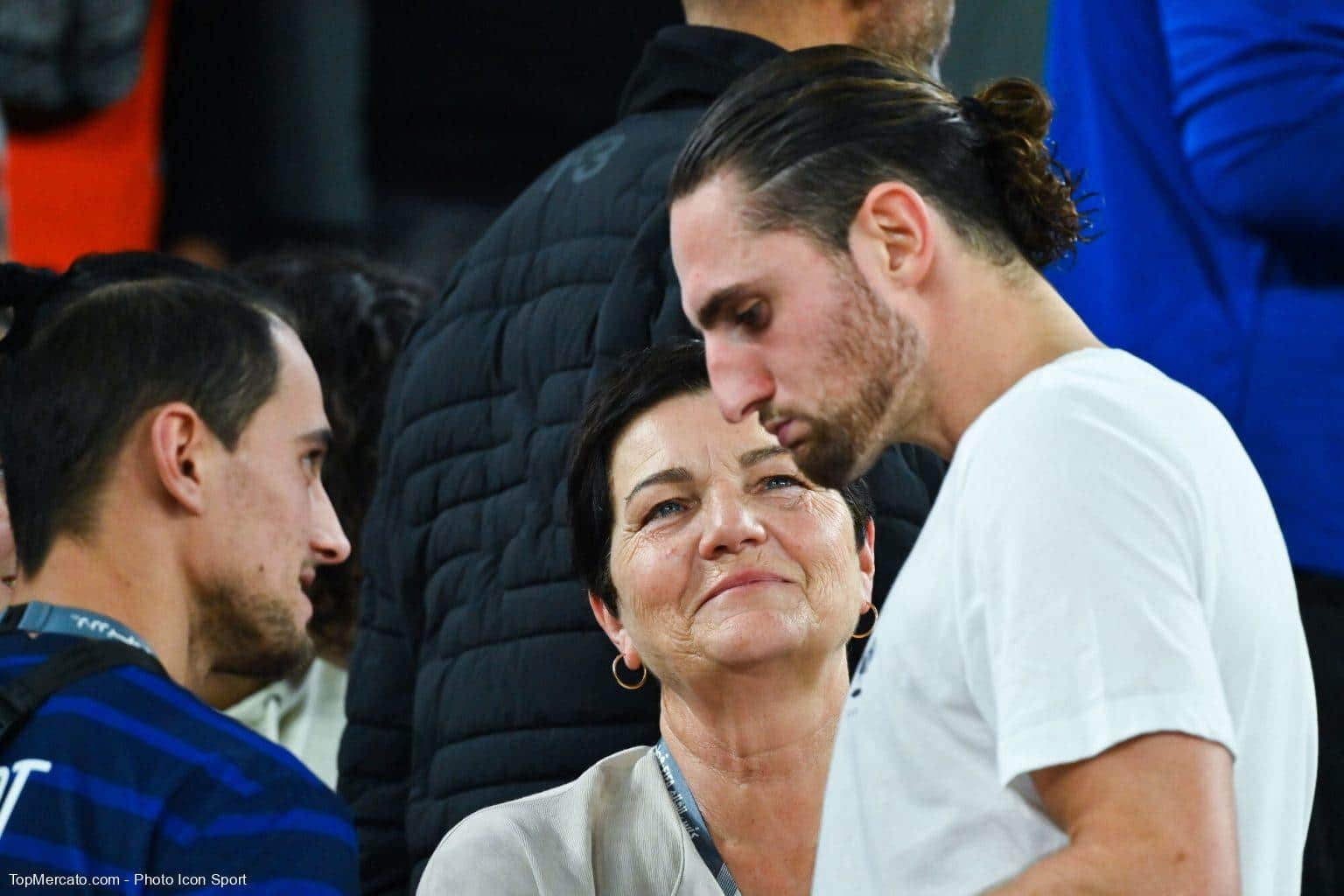 EdF, Juventus : “Je ne pense pas que le père de Messi…”, la mère de Rabiot dénonce