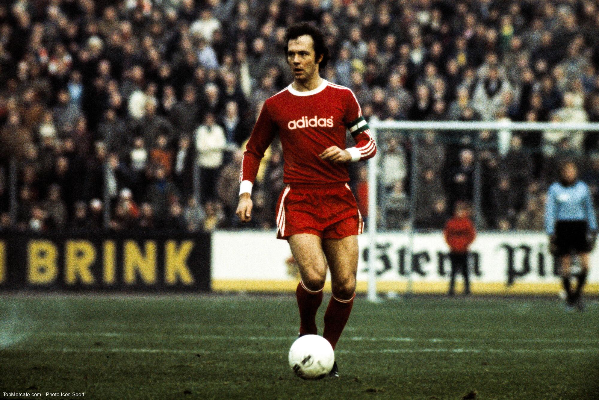 En quelles années Franz Beckenbauer a-t-il remporté ses deux Ballons d’or ?
