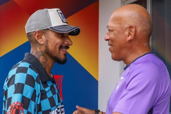 Paolo Guerrero y Roberto Mosquera