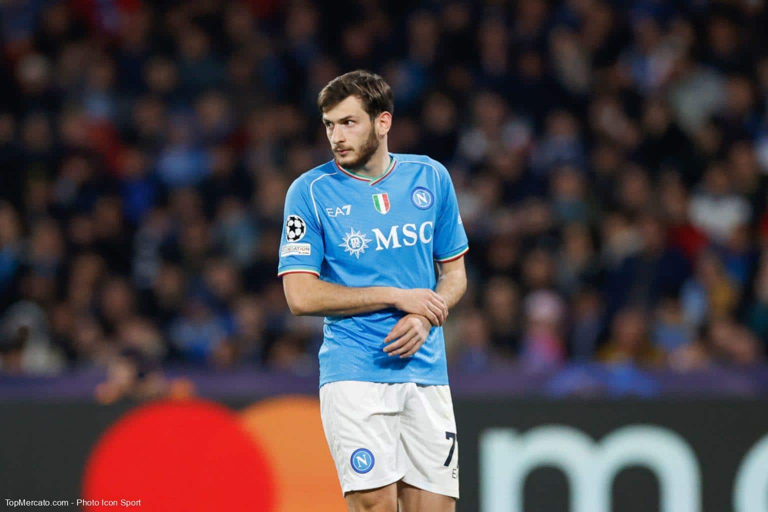 Mercato - PSG : ce qui coince pour Kvaratskhelia