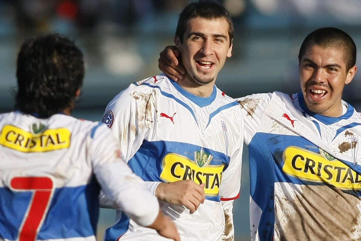 Lucas Pratto con Gato Silva en Universidad Católica