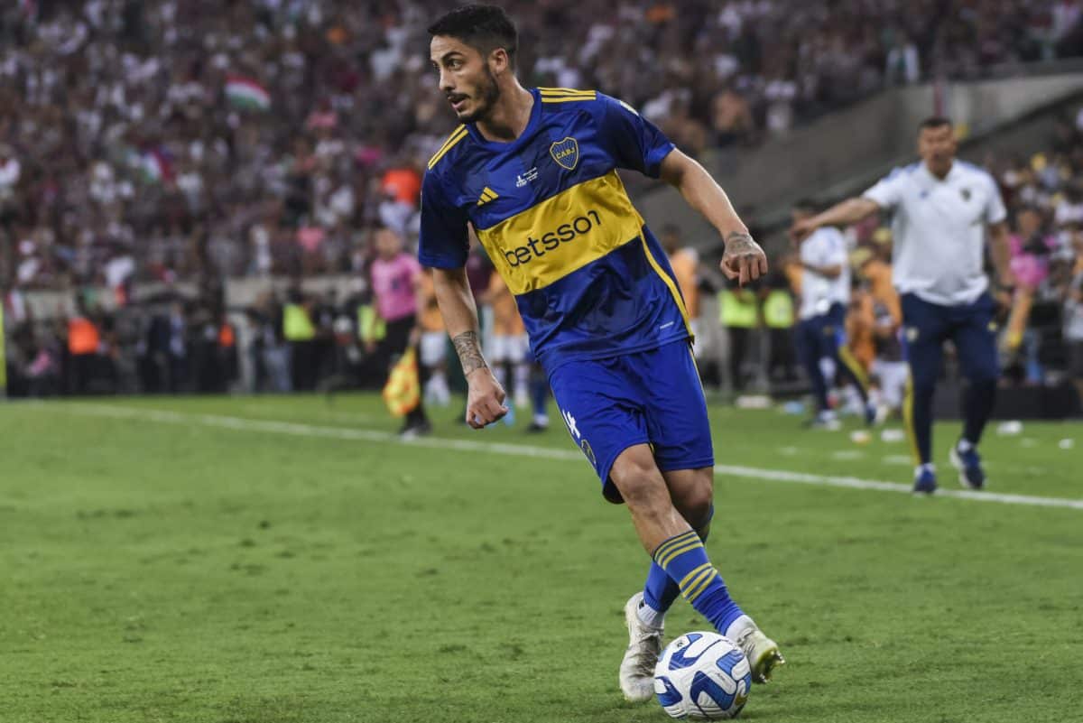 Nicolás Figal jugando para Boca en la final de la Copa Libertadores