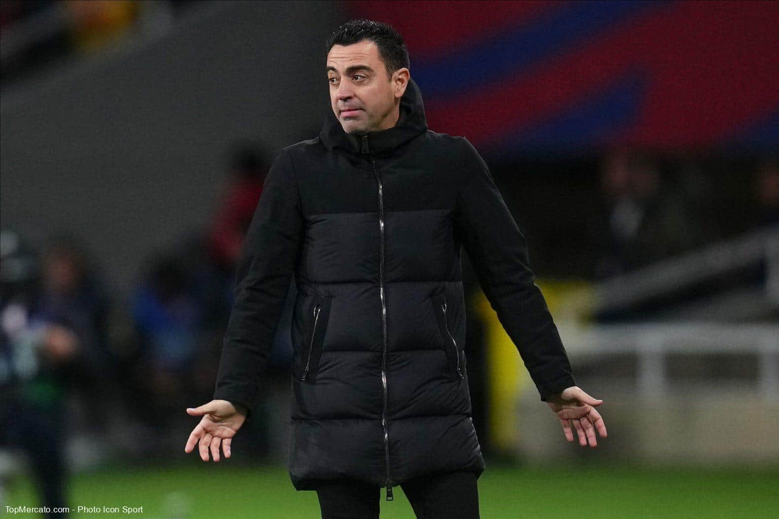 Barça : “Je ne suis pas important”, Xavi relativise son départ