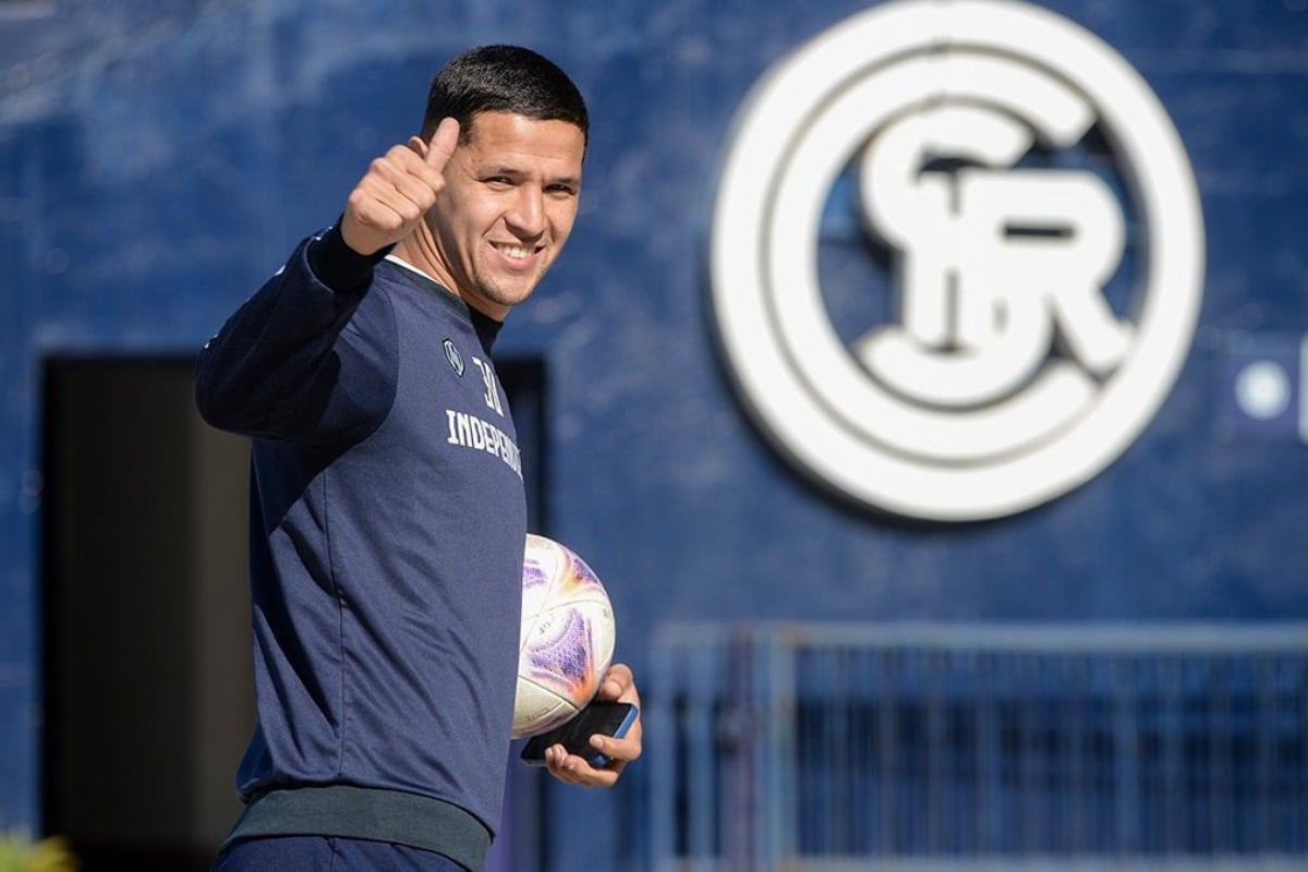 Alex Arce podría irse de Independiente Rivadavia a Liga de Quito