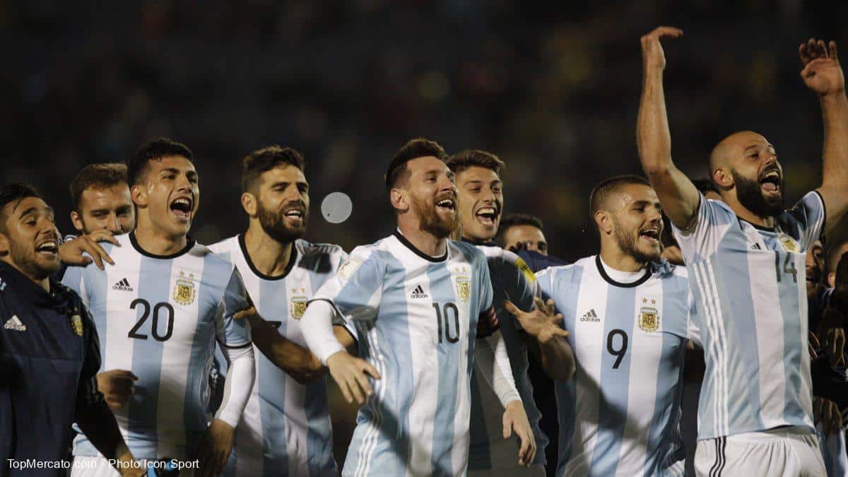 La Selección Argentina festeja la clasificación al Mundial 2018 gracias a Lionel Messi