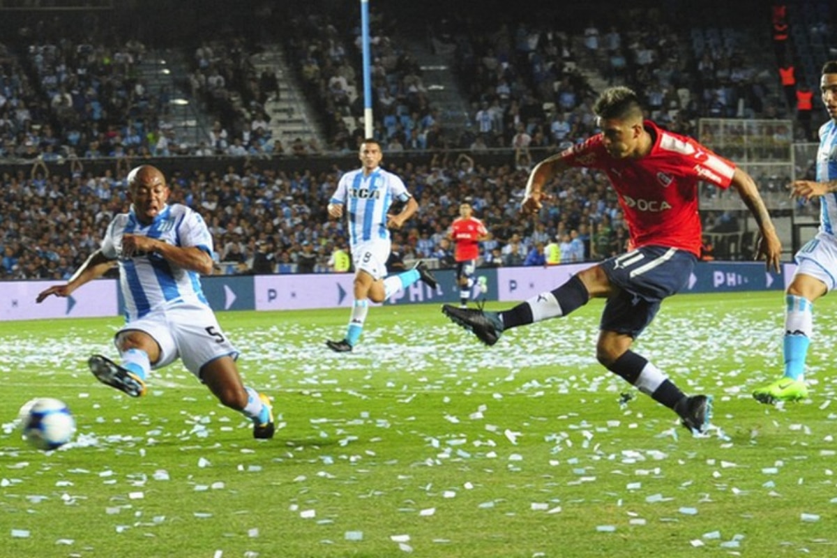 El gol de Leandro Fernández ante Racing