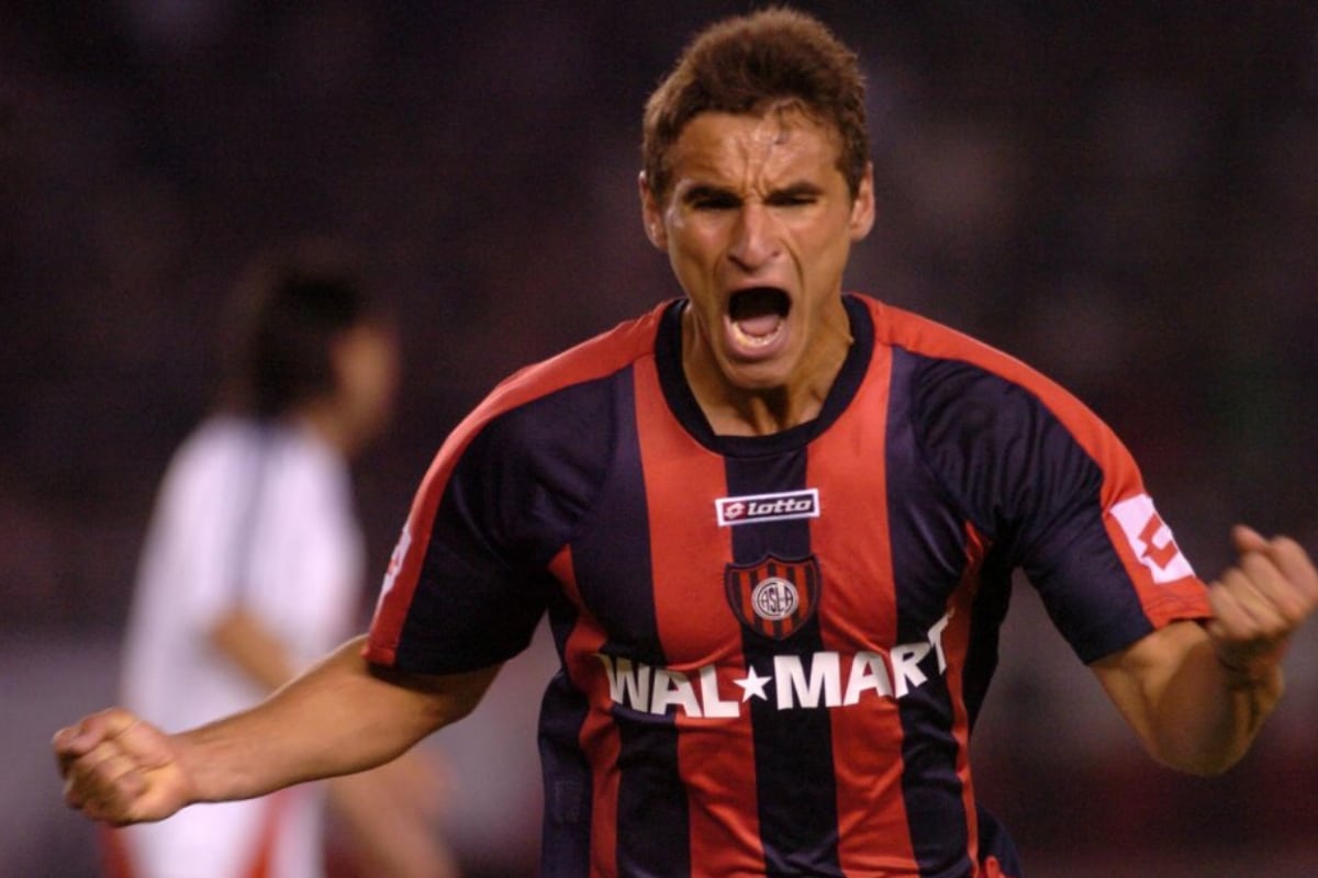 Gonzalo Bergessio gritando un gol en San Lorenzo
