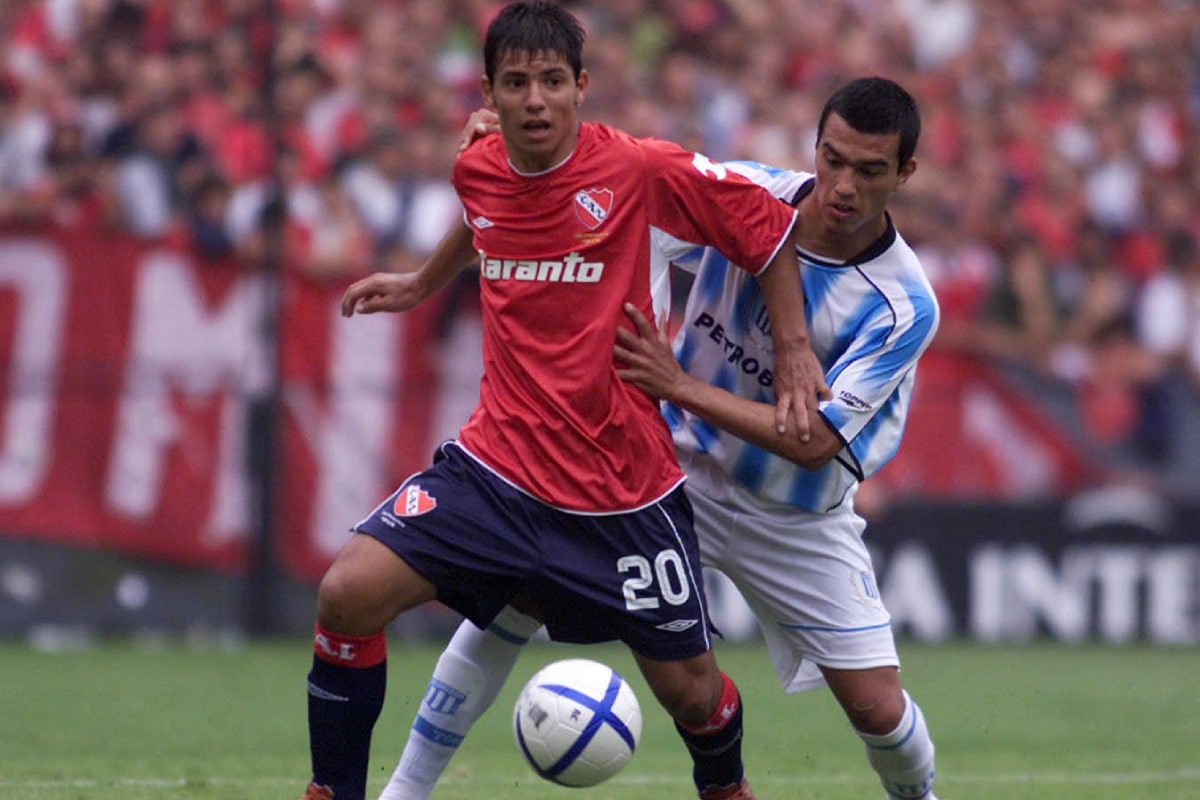 Independiente y Racing protagonizan uno de los mejores clásicos del fútbol argentino