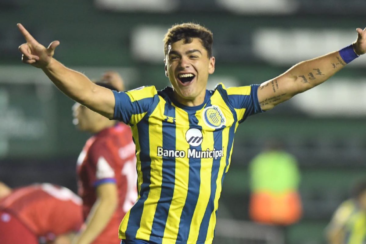 Luca Martínez Dupuy renovó contrato con Rosario Central