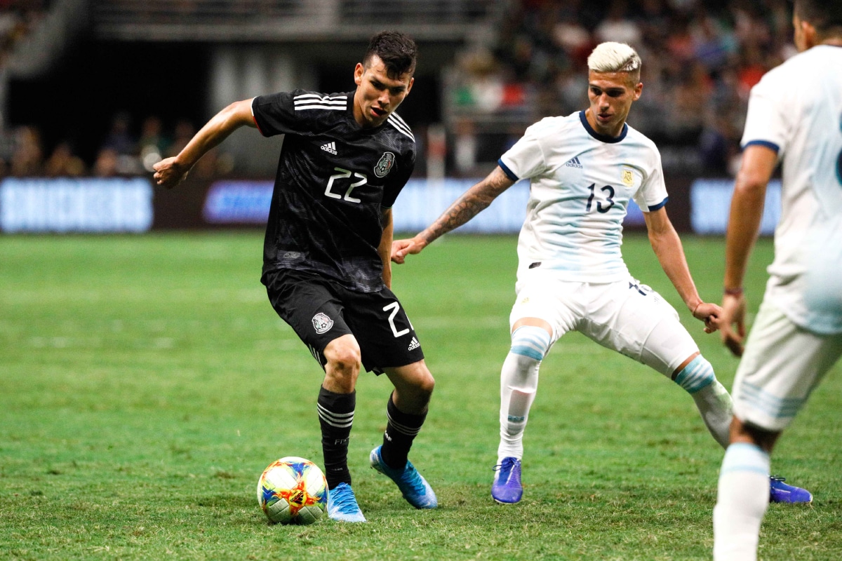Nicolás Domínguez jugando en la Seelcción Argentina