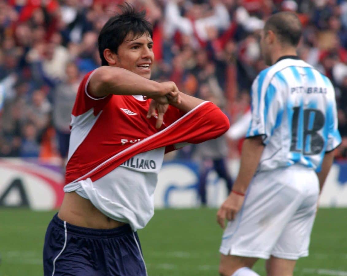 Sergio Agüero podría volver a jugar en Independiente