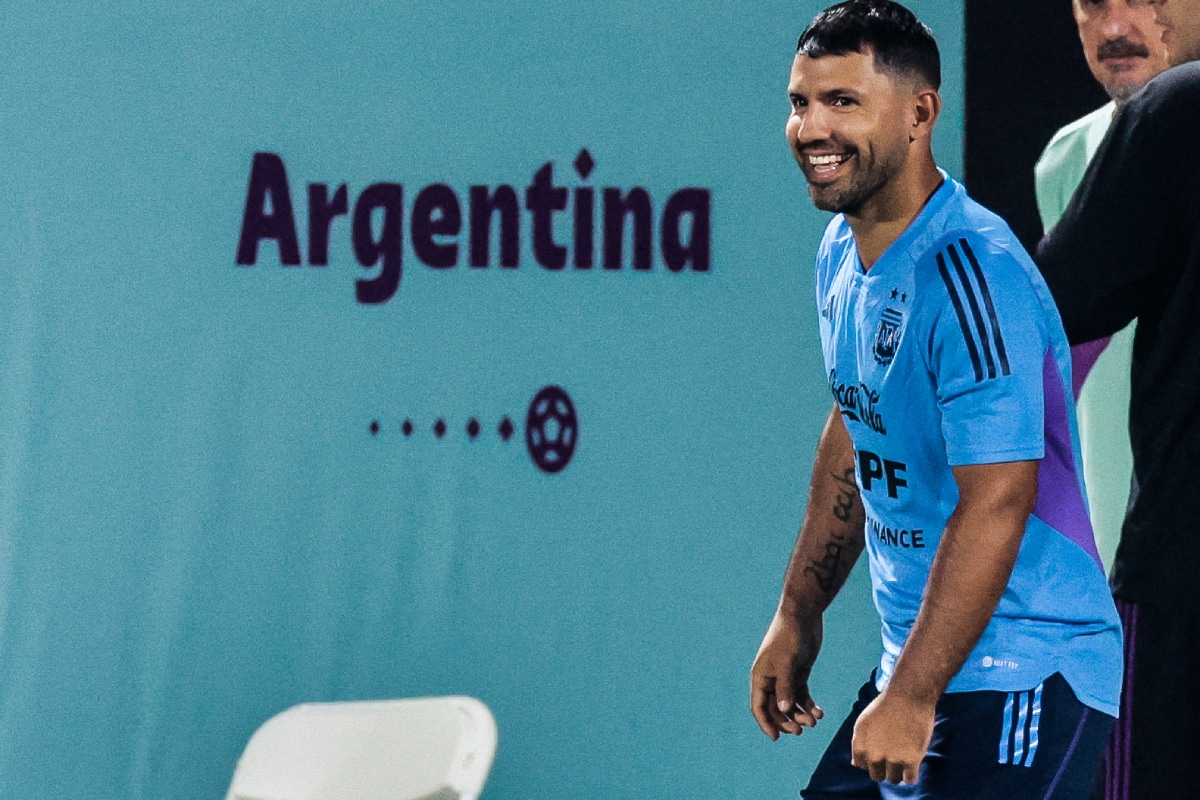 Sergio Agüero, con chances de regresar a la actividad profesional