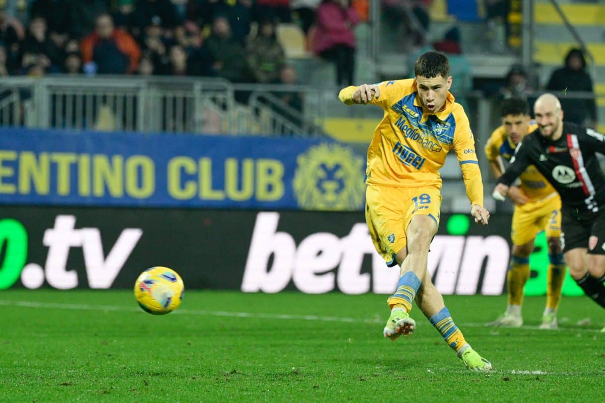 Matías Soulé en Frosinone vs. AC Monza