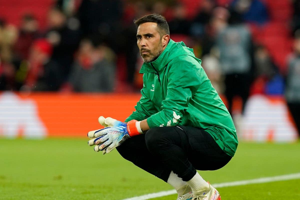 Claudio Bravo suplente