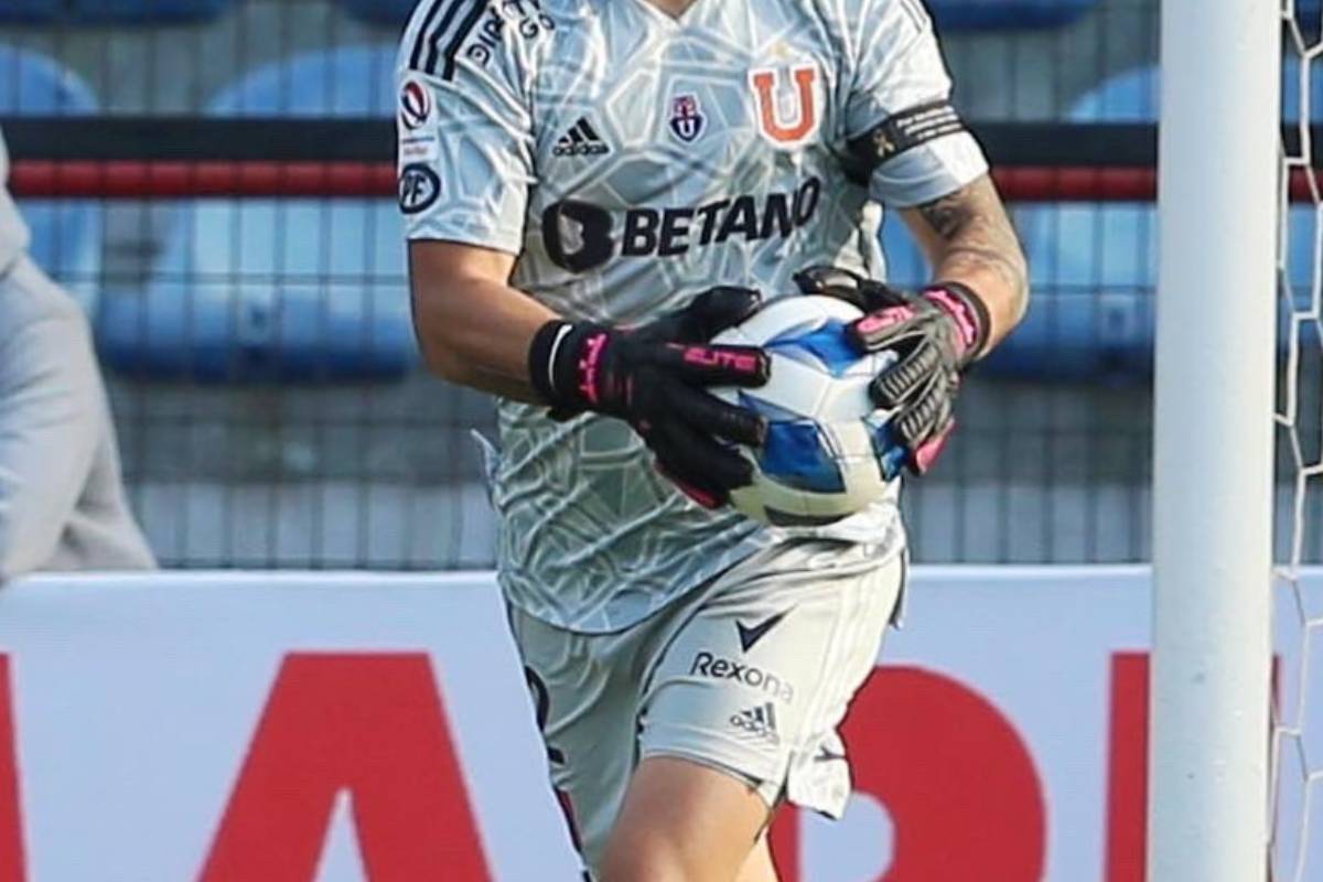 Fue expulsado de Universidad de Chile y ahora brilla en Argentina