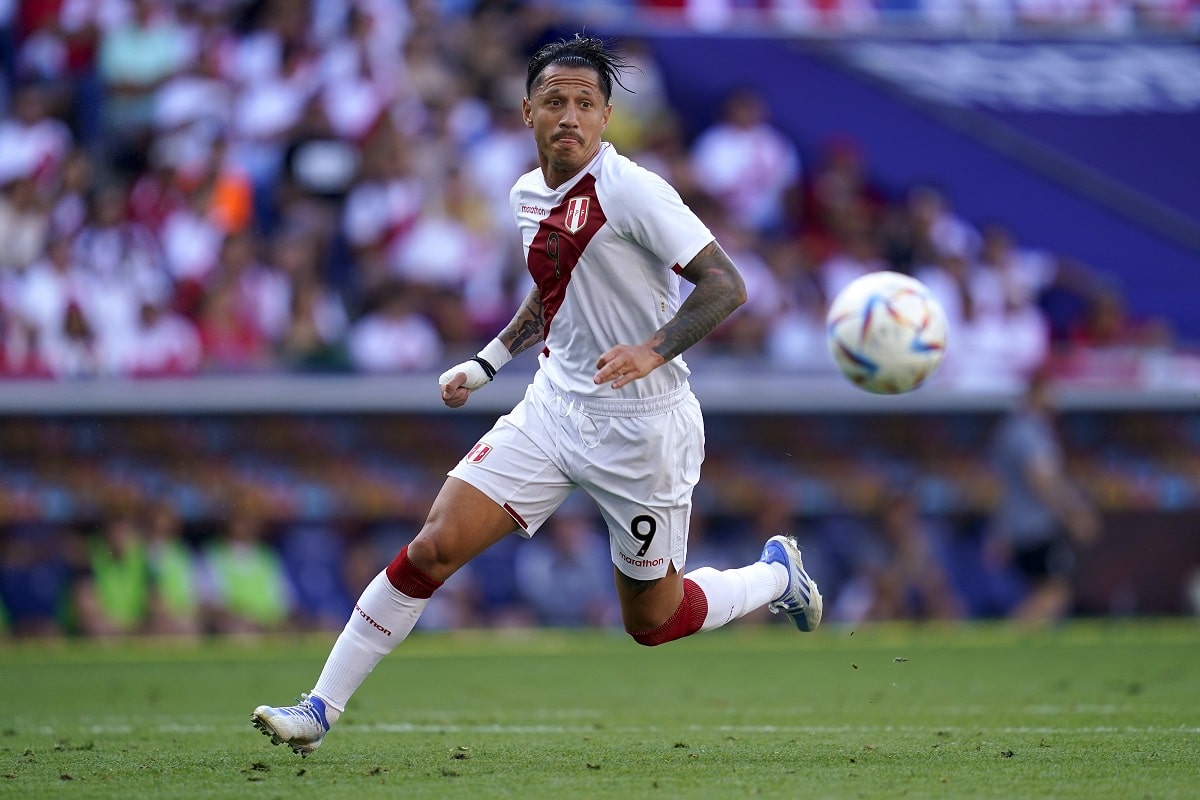 ESP: Peru-New Zealand. Friendly match