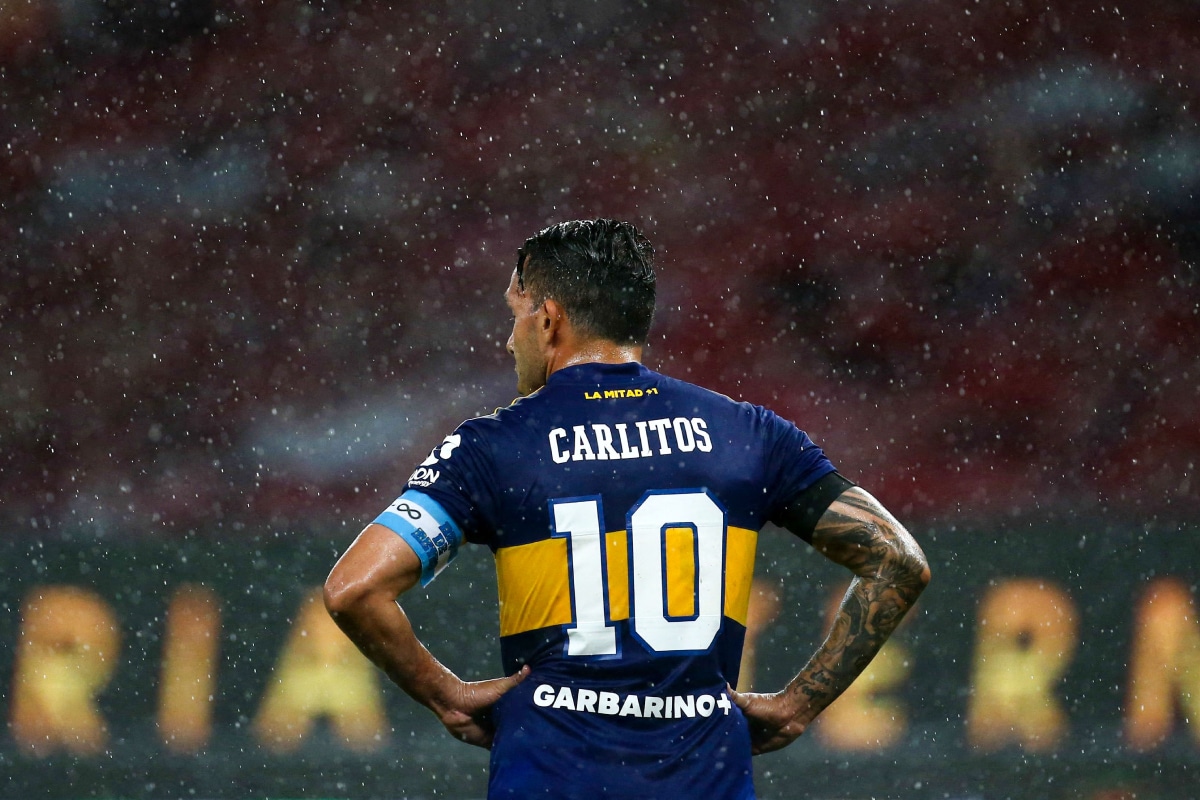 Carlos Tévez con la camiseta de Boca en un partido de Libertadores