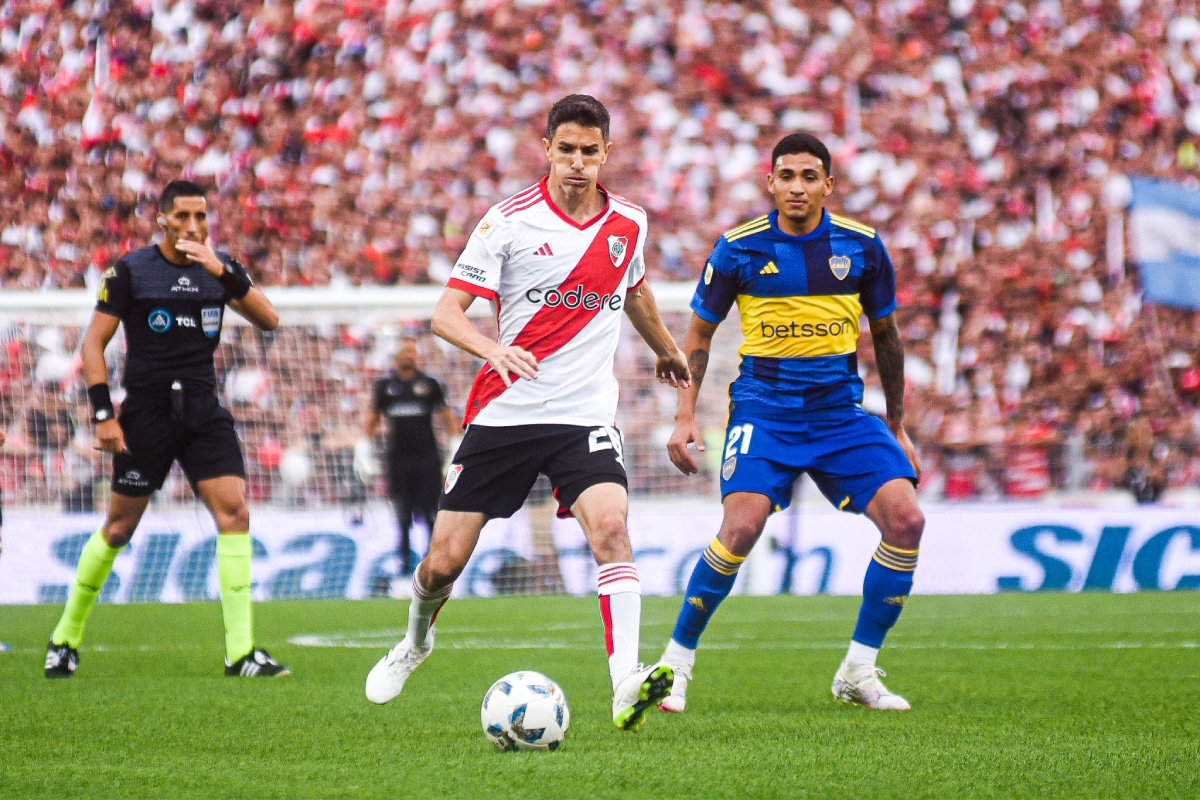 Equi Fernández en el Superclásico entre Boca y River