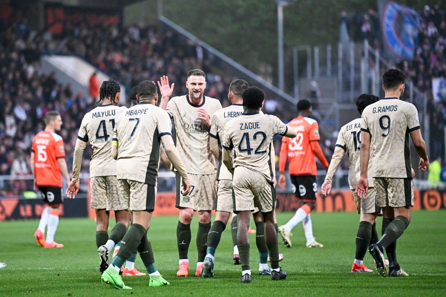 PSG : “ce sont les deux meilleurs joueurs du monde”, Skriniar s’enflamme pour 2 coéquipiers !