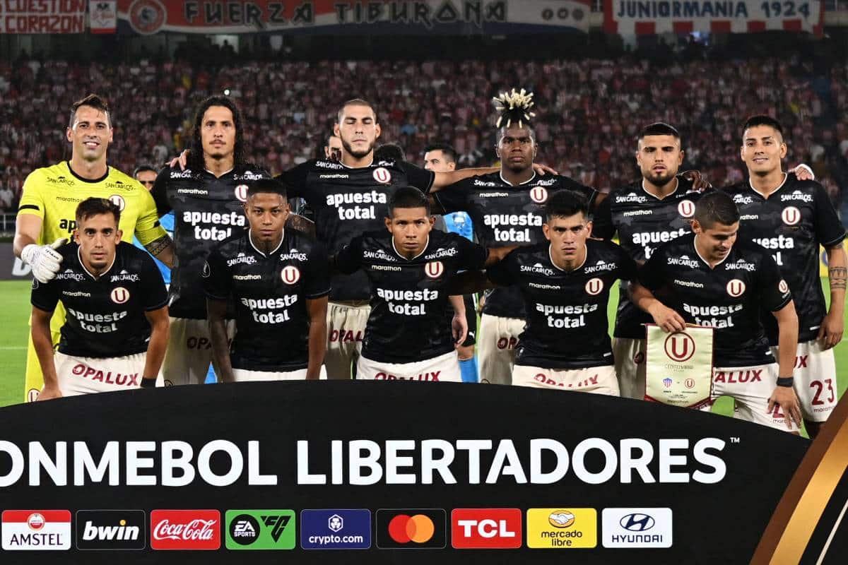 Universitario suma cuatro puntos en el Grupo D