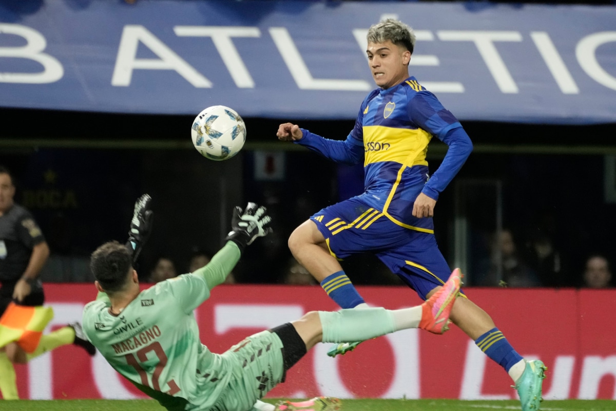 Exequiel Zeballos sigue recuperándose de su lesión en Boca