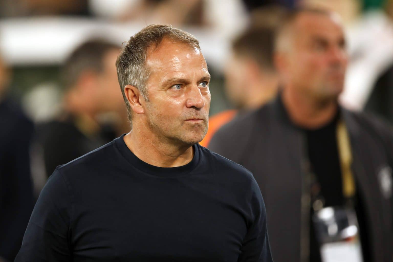 Barça : l’étonnante décision d’Hansi Flick !