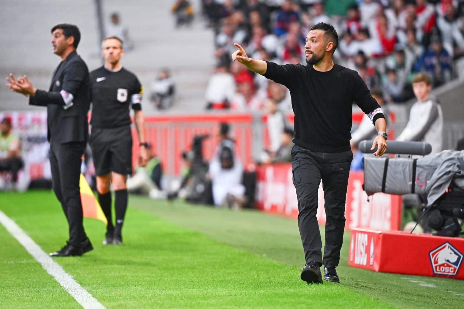 Mercato - Un club du Top 5 perd son entraîneur !