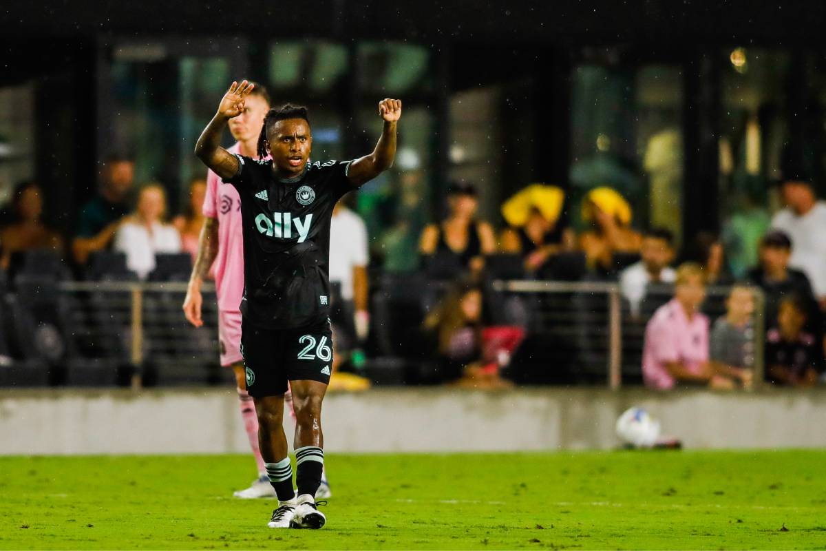 Yordy Reyna quiere volver a Alianza Lima